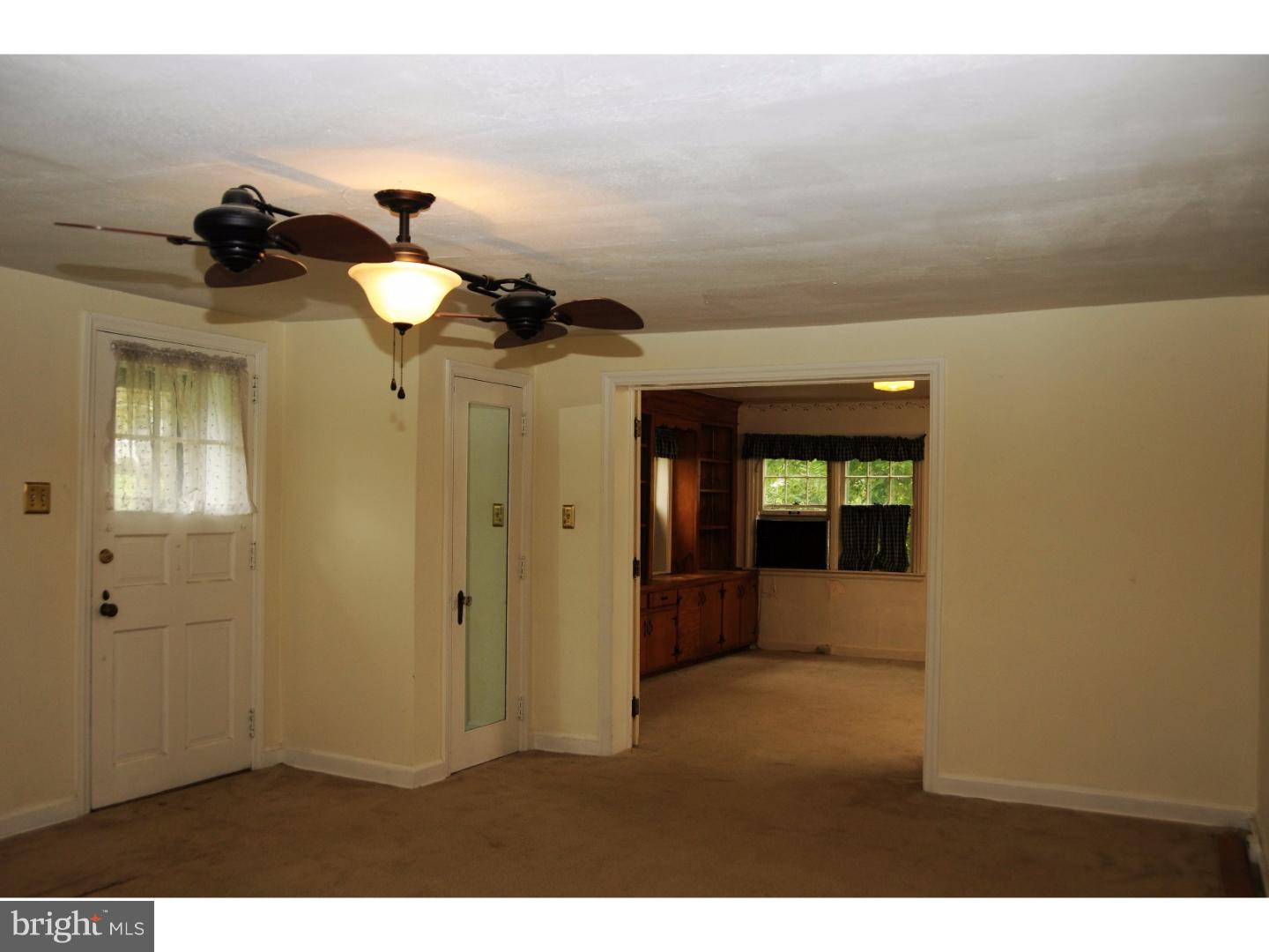 5395 Lanark Road Center Valley, PA 18034 - Photo 10 of 25 Gallery Image 10