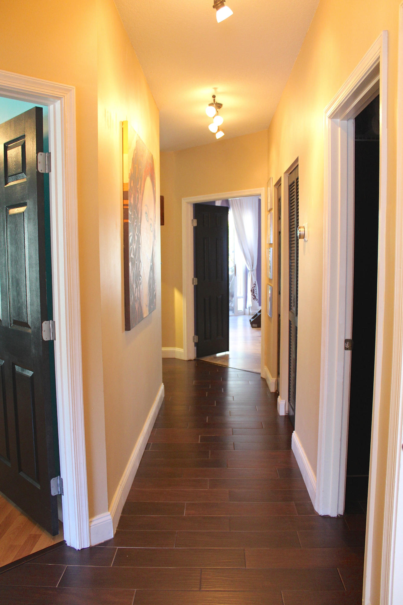20300 Puccini Terrace Boca Raton, FL 33498 - Photo 30 of 41 Hallway