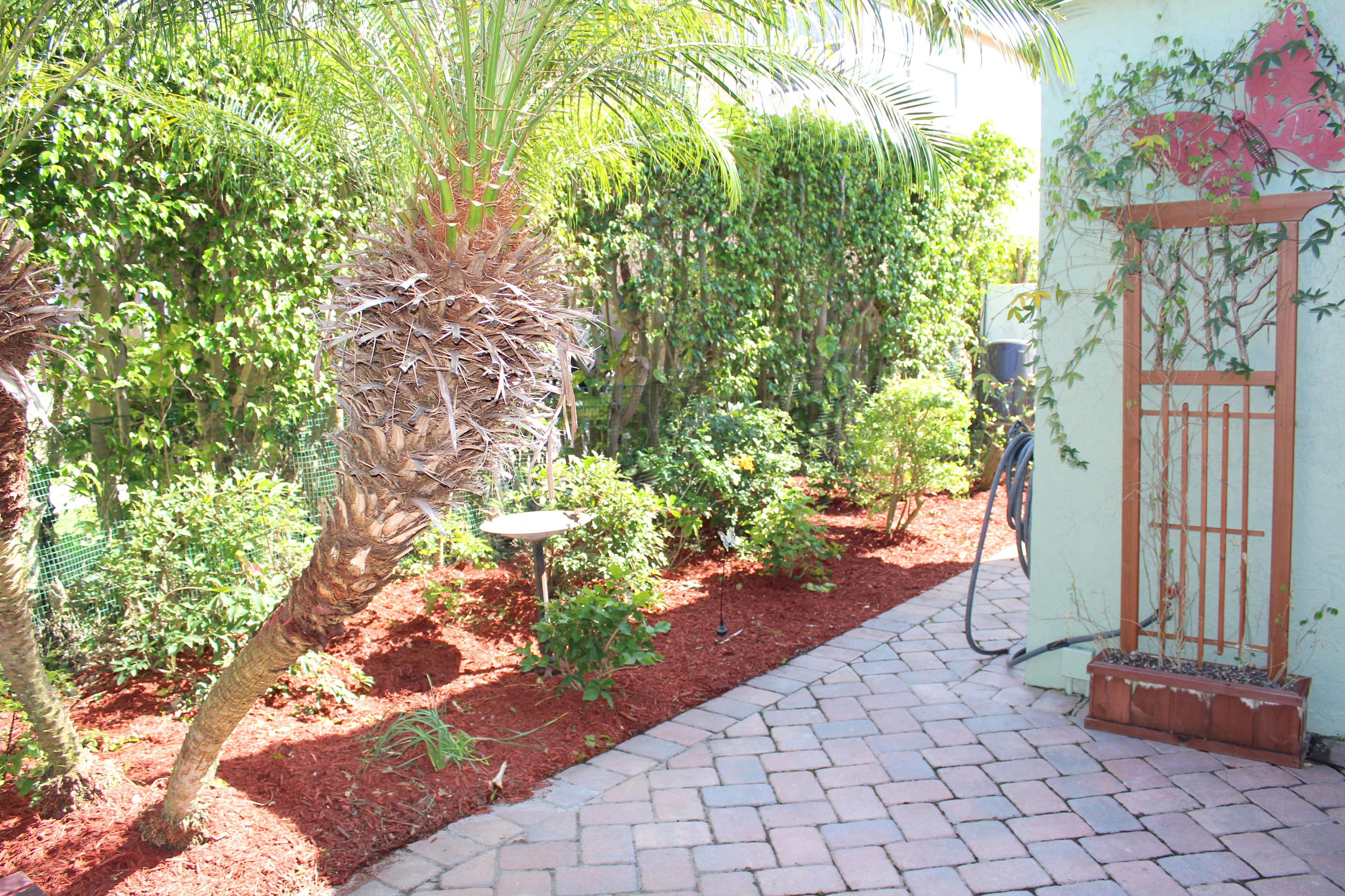 20300 Puccini Terrace Boca Raton, FL 33498 - Photo 31 of 41 Paver Patio