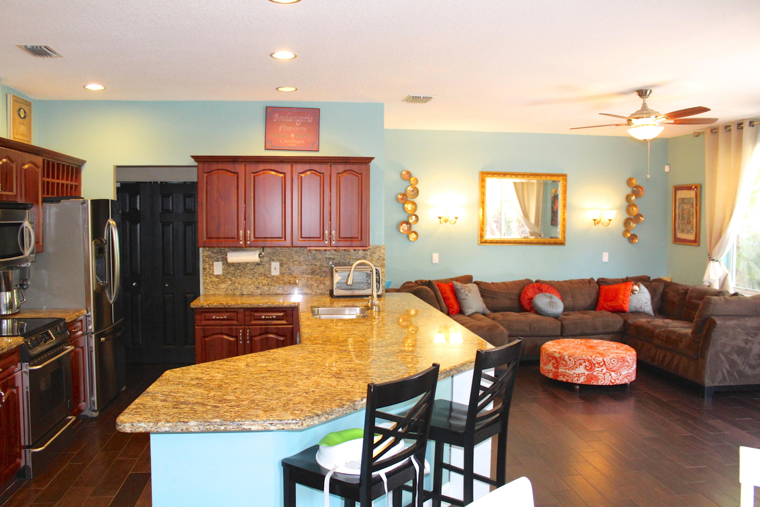 20300 Puccini Terrace Boca Raton, FL 33498 - Photo 9 of 41 Kitchen & Family Room