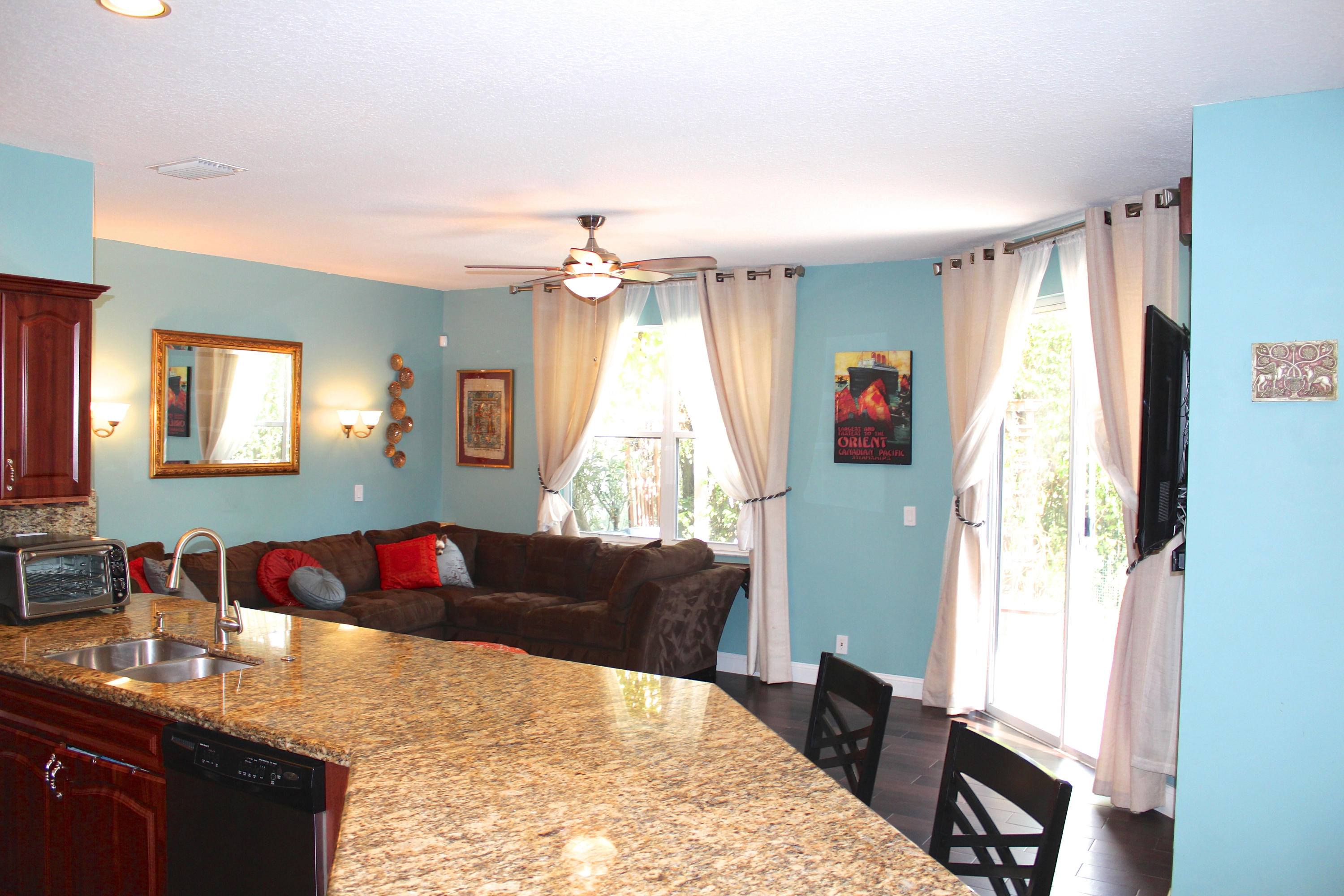 20300 Puccini Terrace Boca Raton, FL 33498 - Photo 10 of 41 Kitchen & Family Room