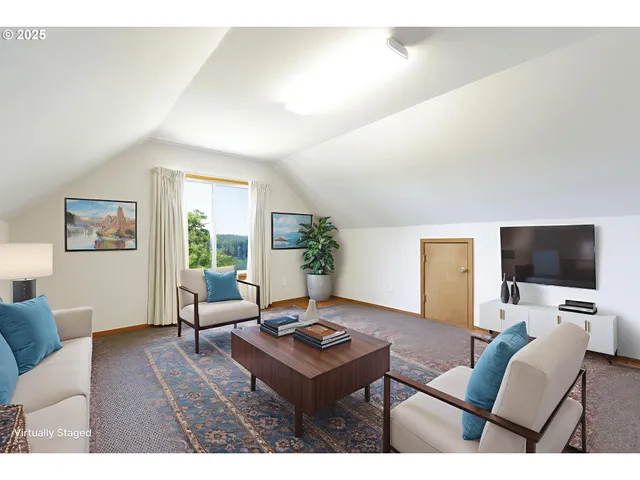 a view of an outdoor space and a yard