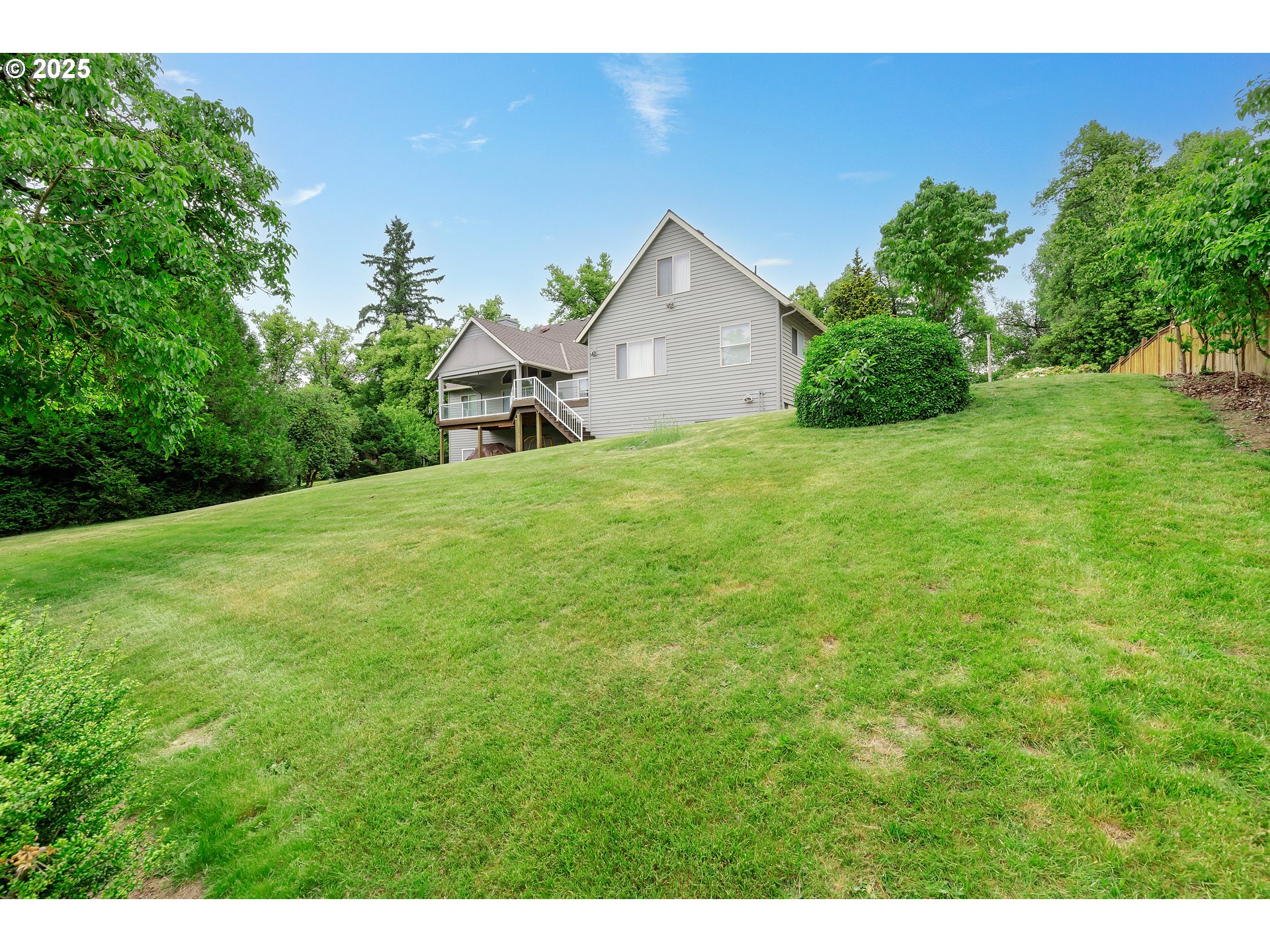 10202 South New Era Road Canby, OR 97013 - Photo 39 of 48 a front view of a house with a yard and garage