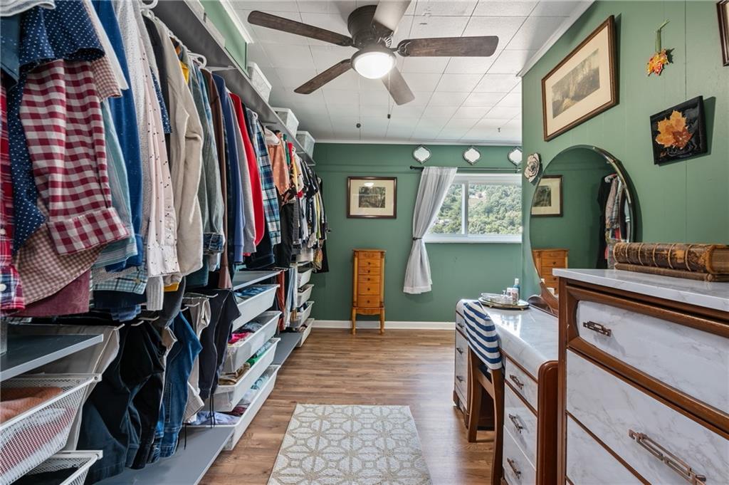 209 Evergreen Road Pittsburgh, PA 15209 - Photo 17 of 23 Gallery Image 17