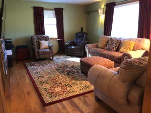 274 West Cove Road Chickamauga, GA 30707 - Photo 6 of 23 image