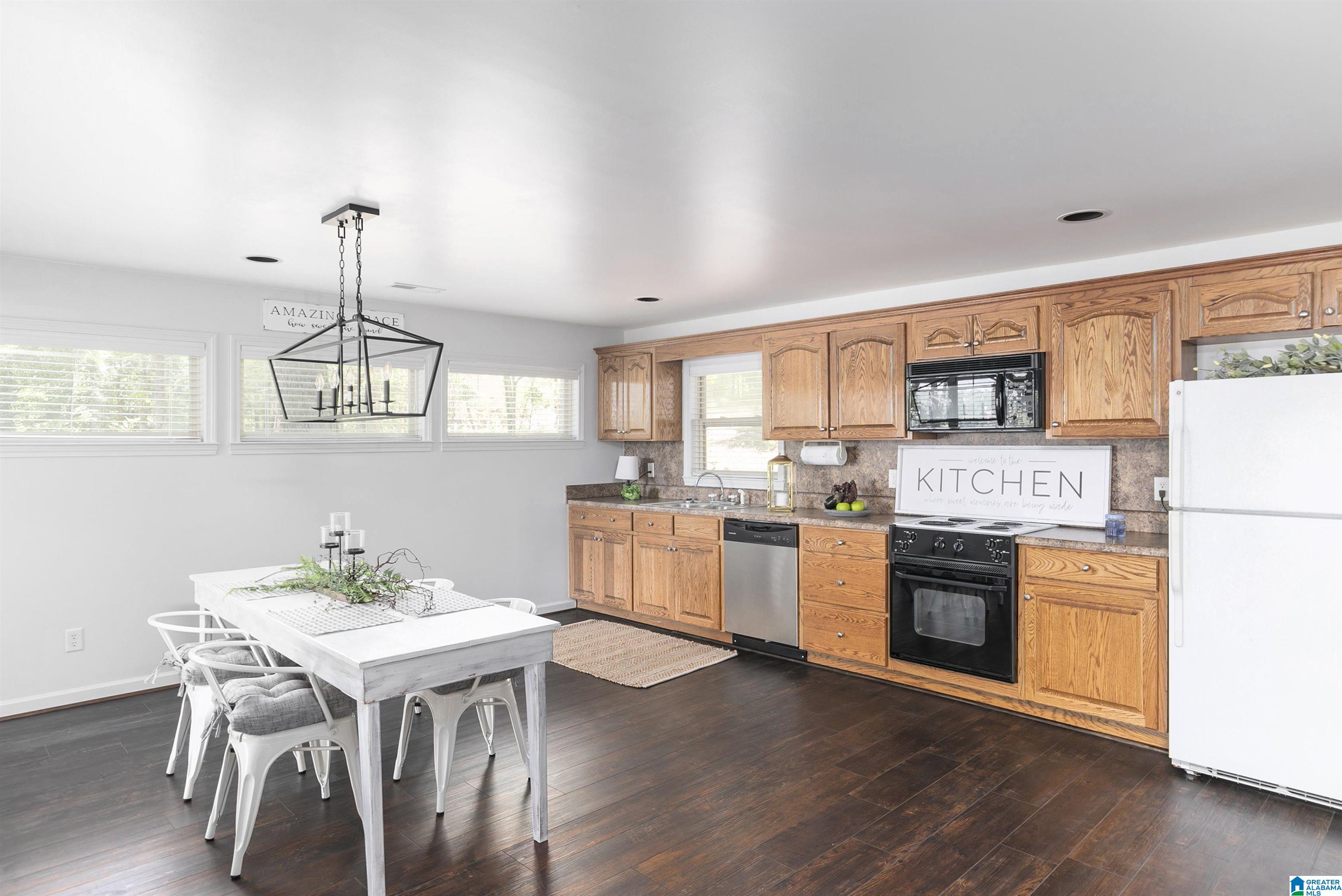 1677 Old Duncan Bridge Road Jasper, AL 35504 - Photo 10 of 42 Gallery Image 10