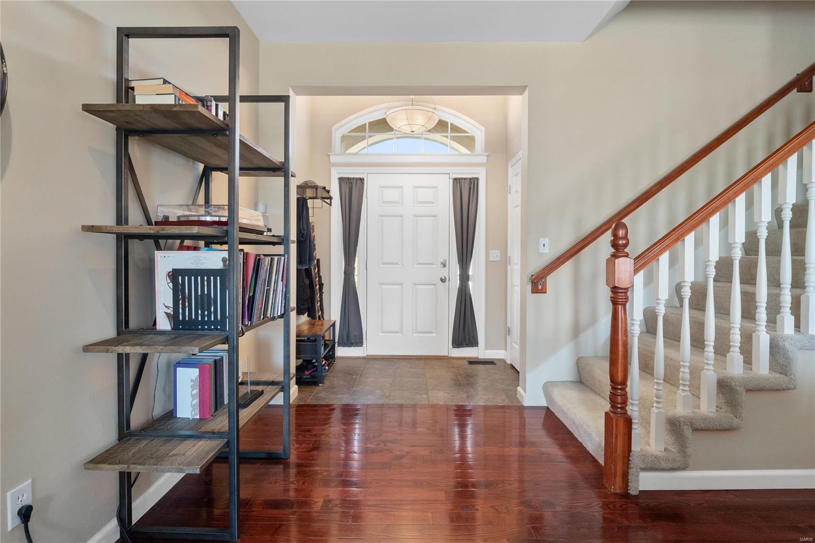 402 Spring Trace O'Fallon, MO 63368 - Photo 2 of 21 Gallery Image 2