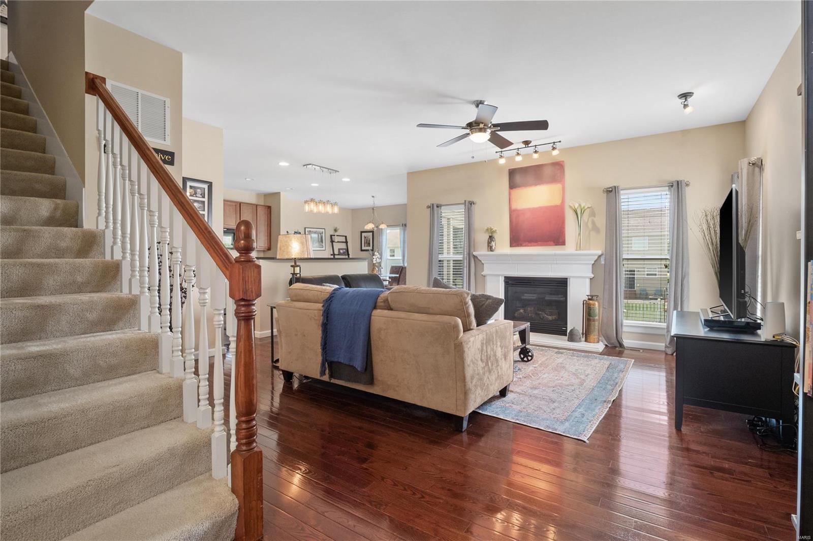 402 Spring Trace O'Fallon, MO 63368 - Photo 3 of 21 Gallery Image 3