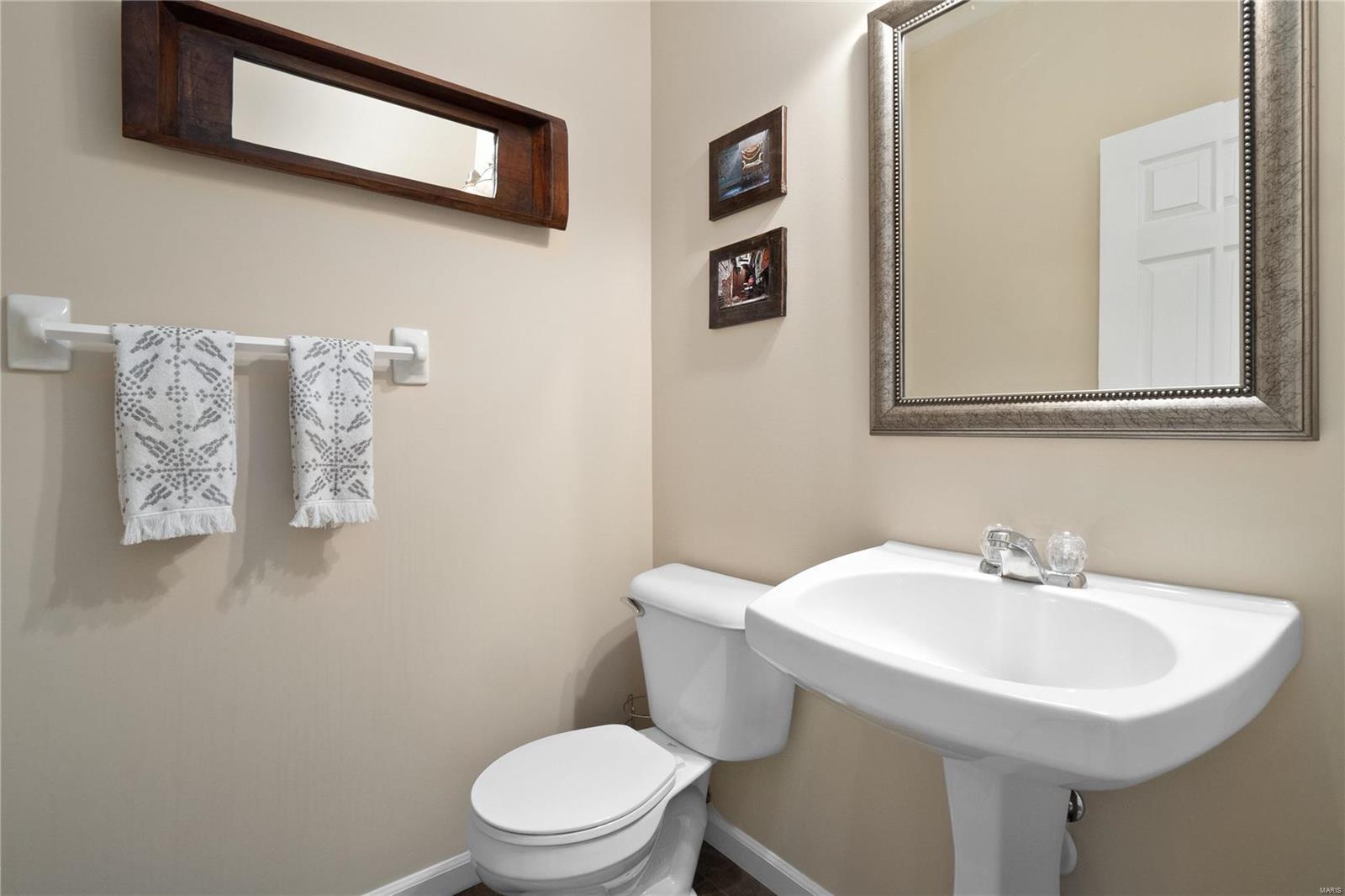 402 Spring Trace O'Fallon, MO 63368 - Photo 10 of 21 Gallery Image 10