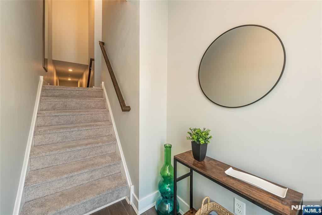 363 Main Street Little Falls, NJ 07424 - Photo 2 of 23