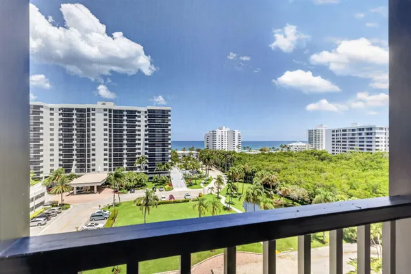 $9,000 | 3420 South Ocean Boulevard, Unit 9R, Highland Beach, FL 33487