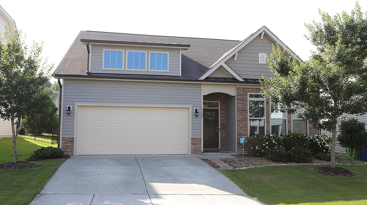 7524 Oakberry Drive Raleigh, NC 27616 - Photo 1 of 22 hard to find newer, well kept ranch home with adtl space up! Great location in a pool community near all Raleigh has to offer! HURRY! Exterior Front