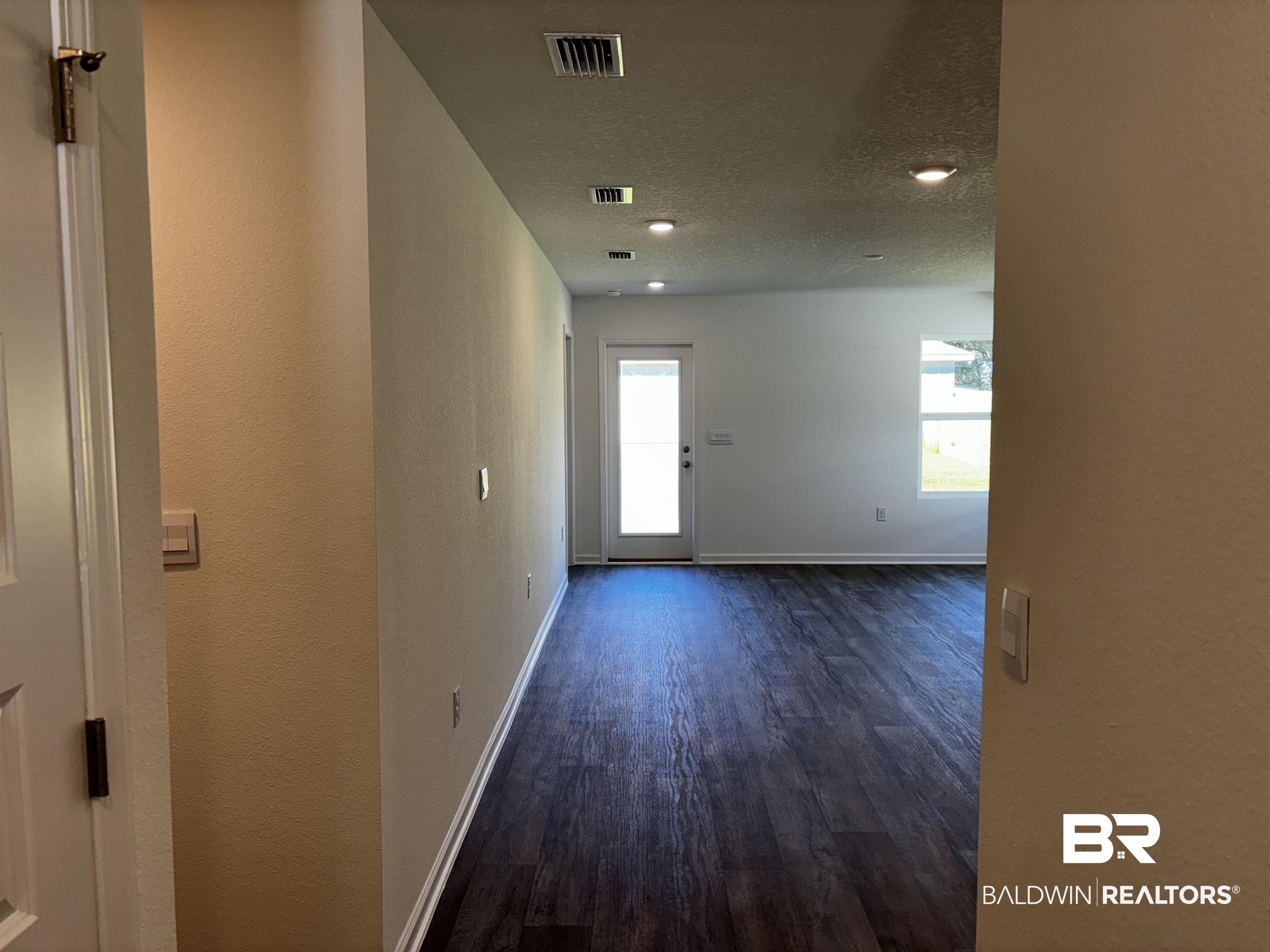 1052 South Bay Street Foley, AL 36535 - Photo 16 of 30
