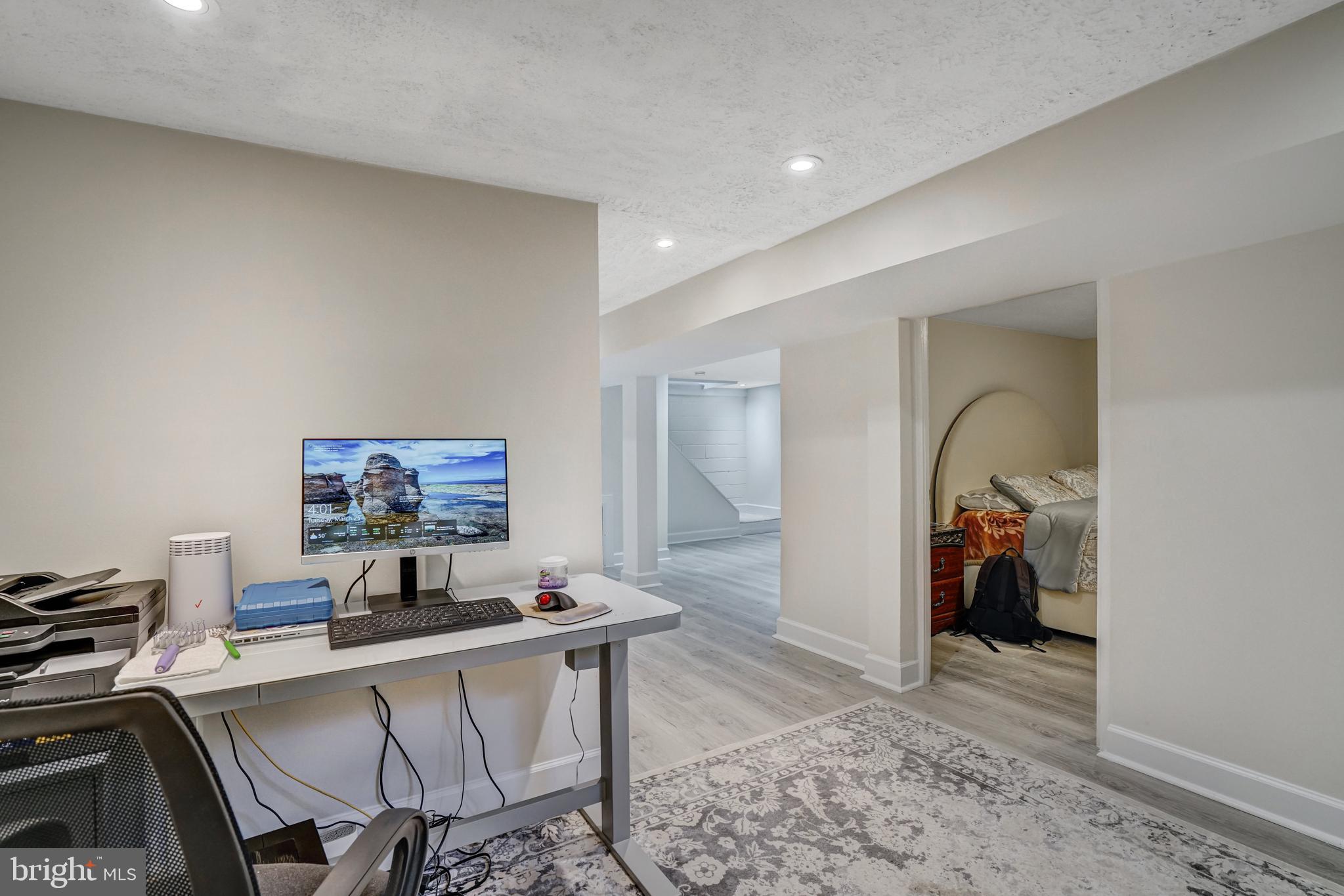 8941 Burke Lake Road Springfield, VA 22151 - Photo 29 of 34 a view of a workspace with furniture