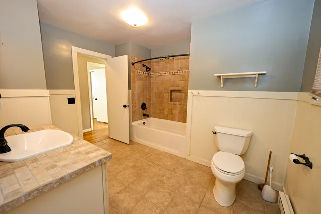 $329,900 | 28902 Yaw Street, Dowagiac, MI 49047