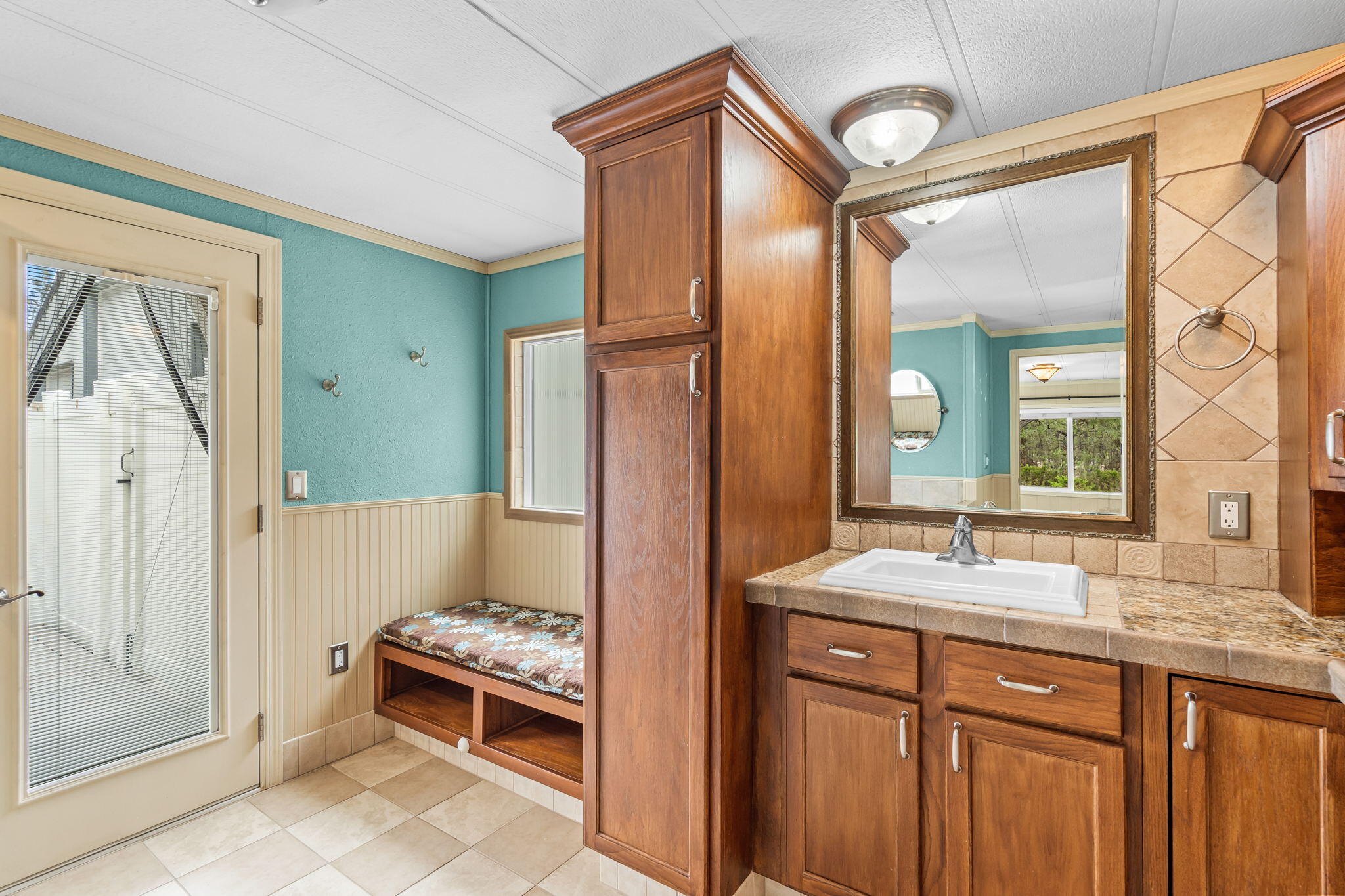 63985 Tyler Road Bend, OR 97703 - Photo 21 of 35 2022_06_09_63985_tyler_rd-8