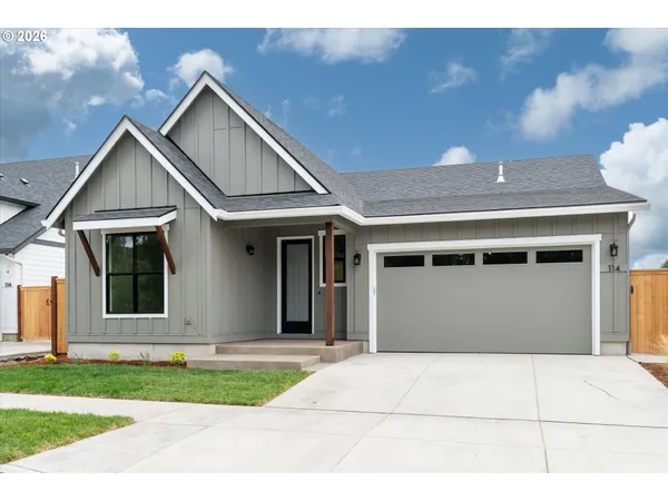 $749,900 | 1475 Green Acres Road, Eugene, OR 97408