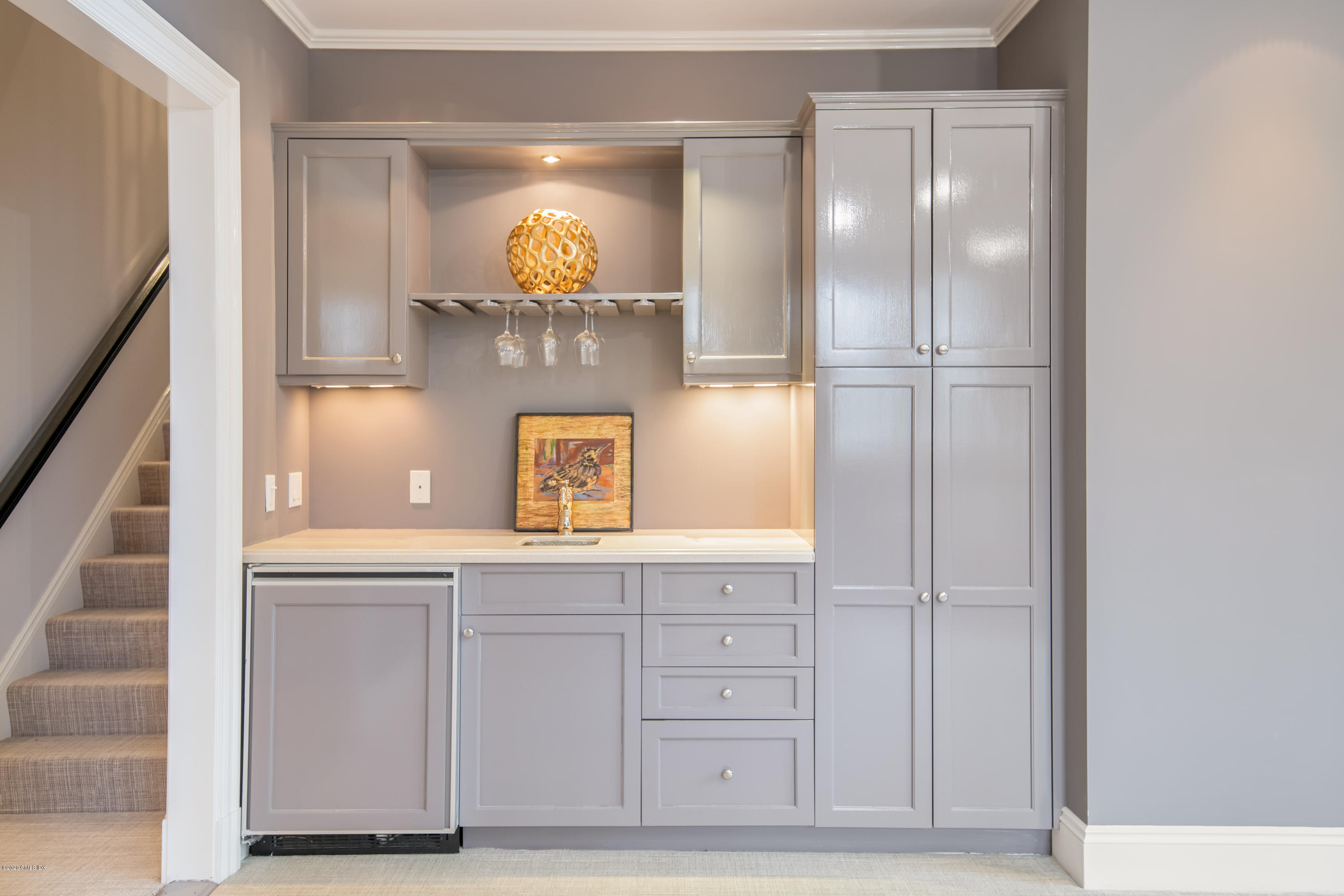 47 Hillside Road Greenwich, CT 06830 - Photo 19 of 28 47 Hillside_1DC9311-Edit