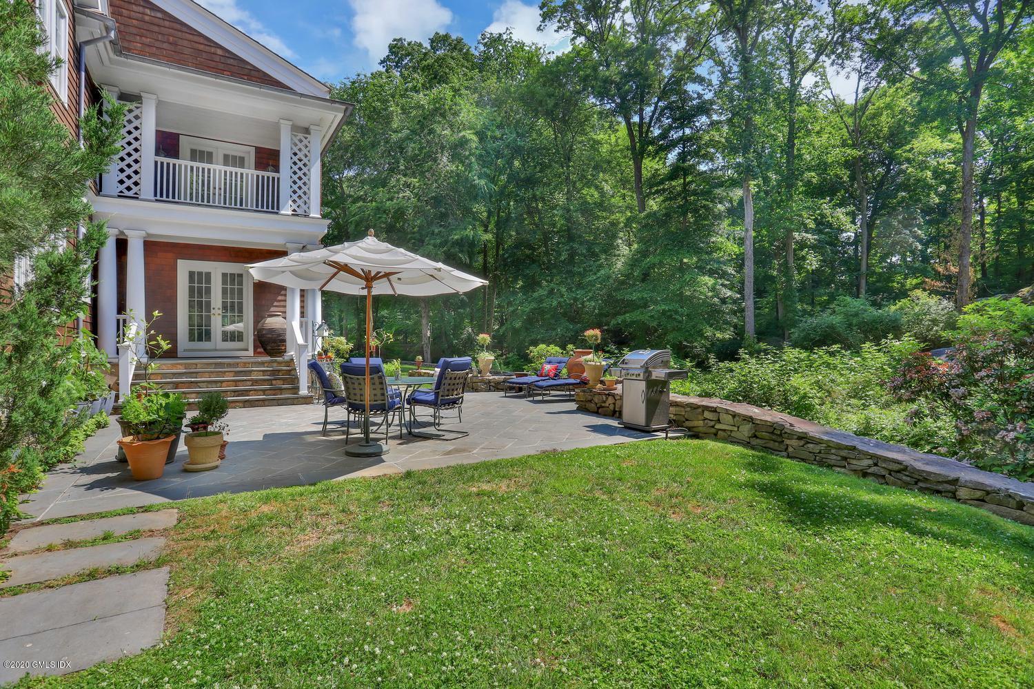 47 Hillside Road Greenwich, CT 06830 - Photo 22 of 28 47 Hillside Rd Greenwich CT-large-009-00