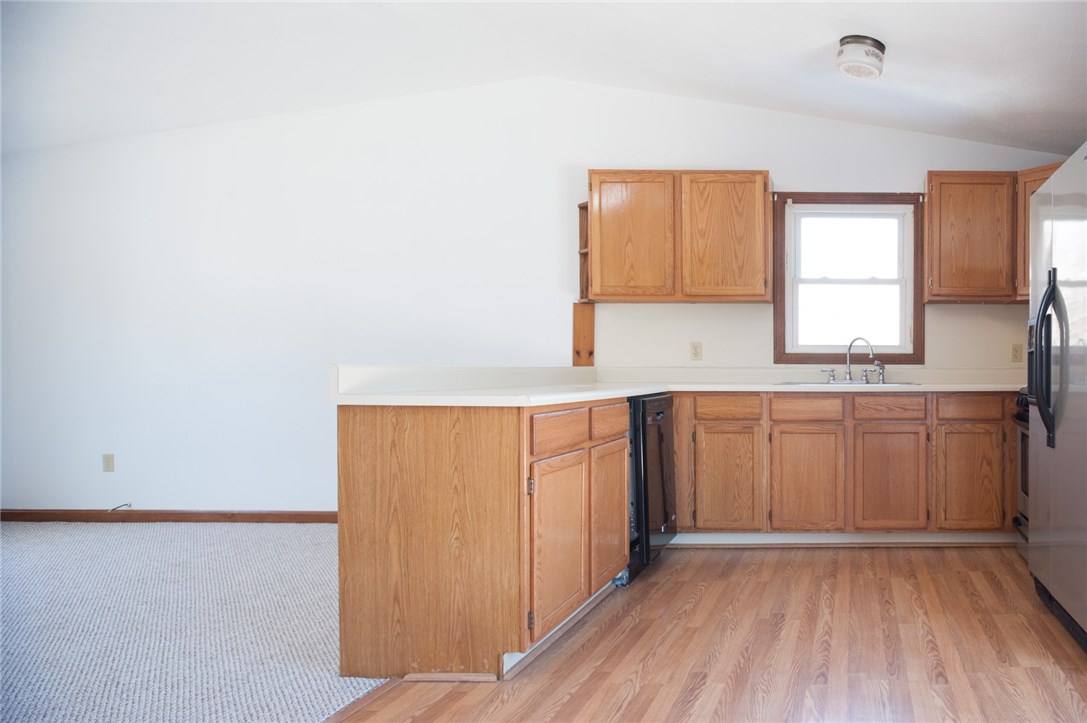 110 Oak Tree Avenue Warwick, RI 02886 - Photo 13 of 32