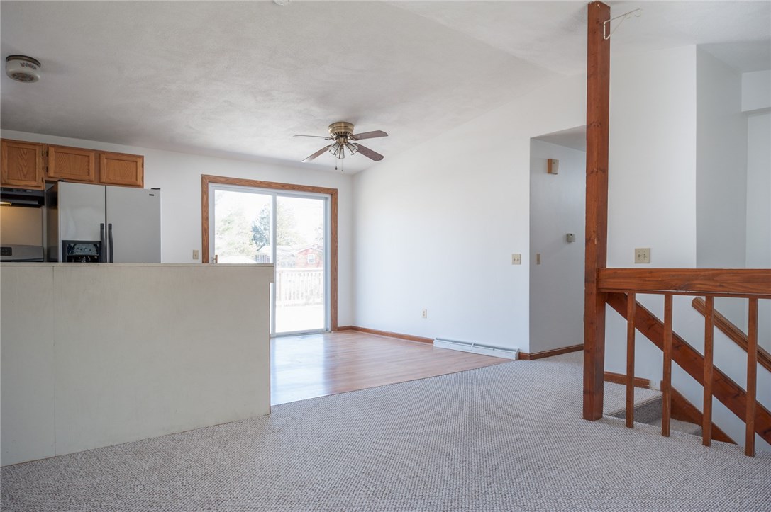 110 Oak Tree Avenue Warwick, RI 02886 - Photo 7 of 32