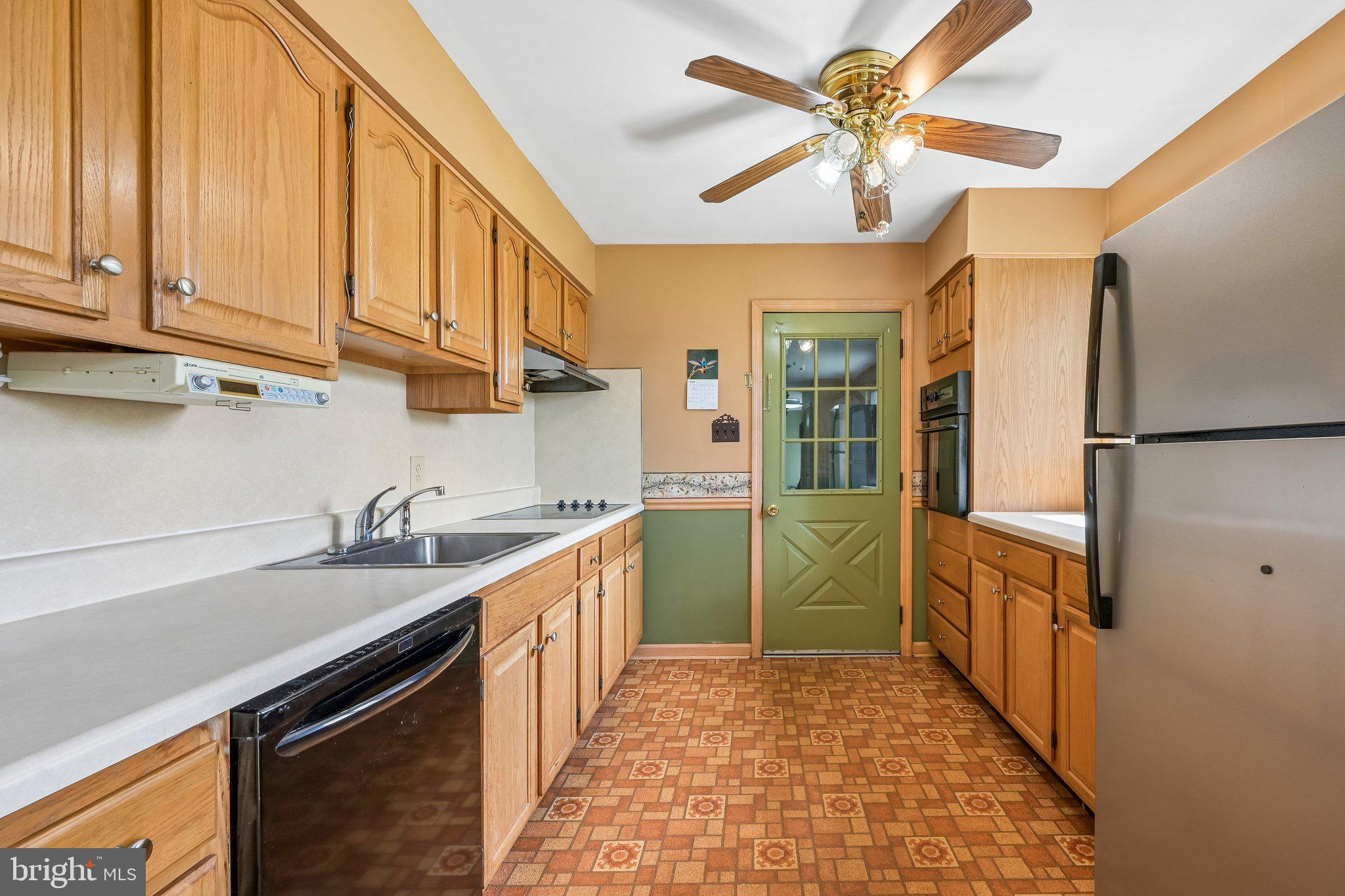 297 Harrisonville Lake Road Pilesgrove, NJ 08098 - Photo 11 of 25