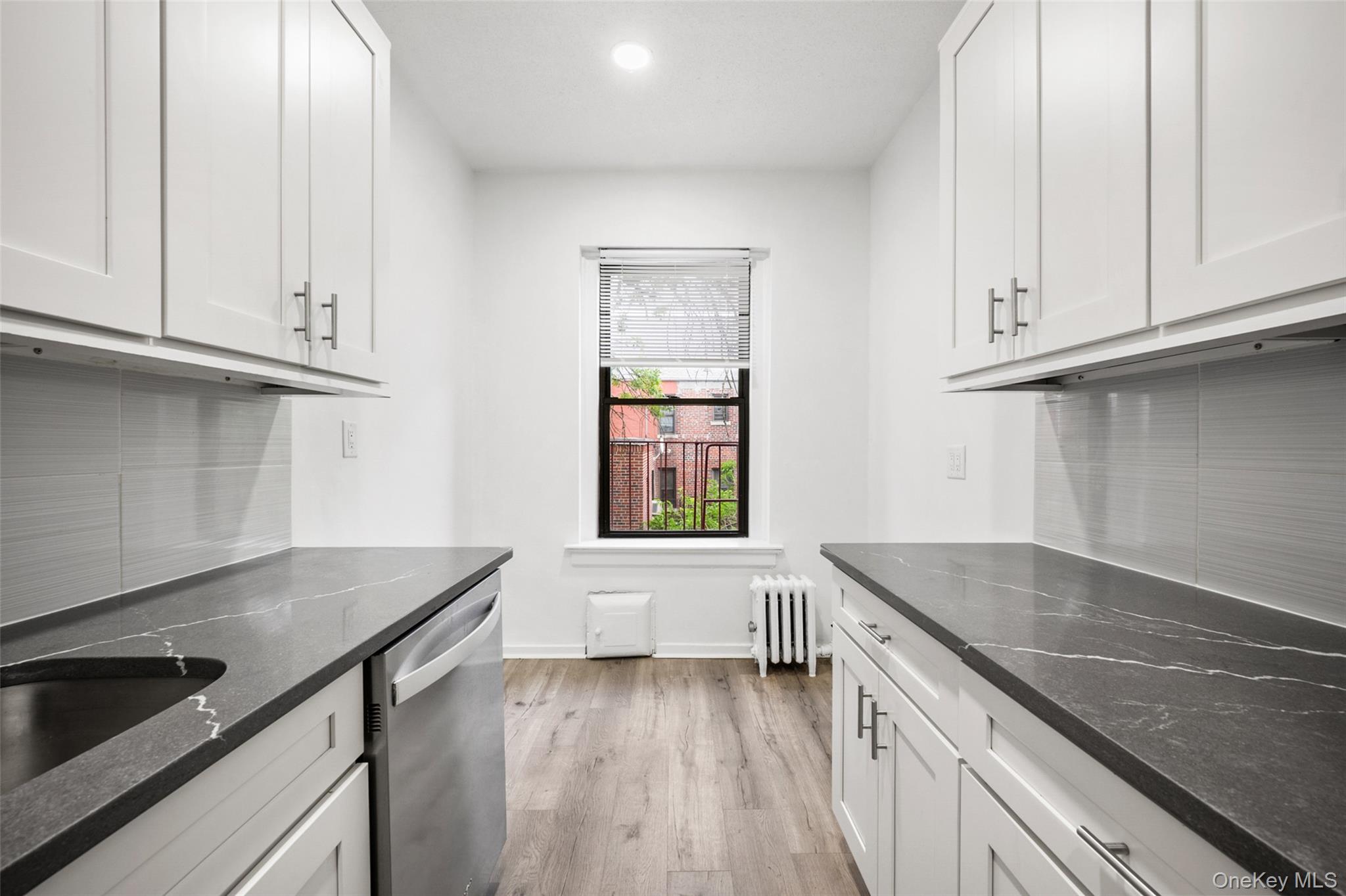 663 Locust Street, Unit 5D Mount Vernon, NY 10552 - Photo 6 of 21