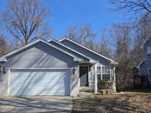 $185,000 | 706 Cherry Street, Lebanon, IL 62254