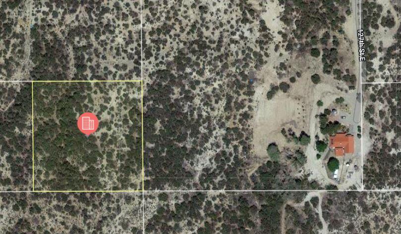 Nearwood Road Pearblossom, CA 93553 - Photo 4 of 4 a bathroom with a shower