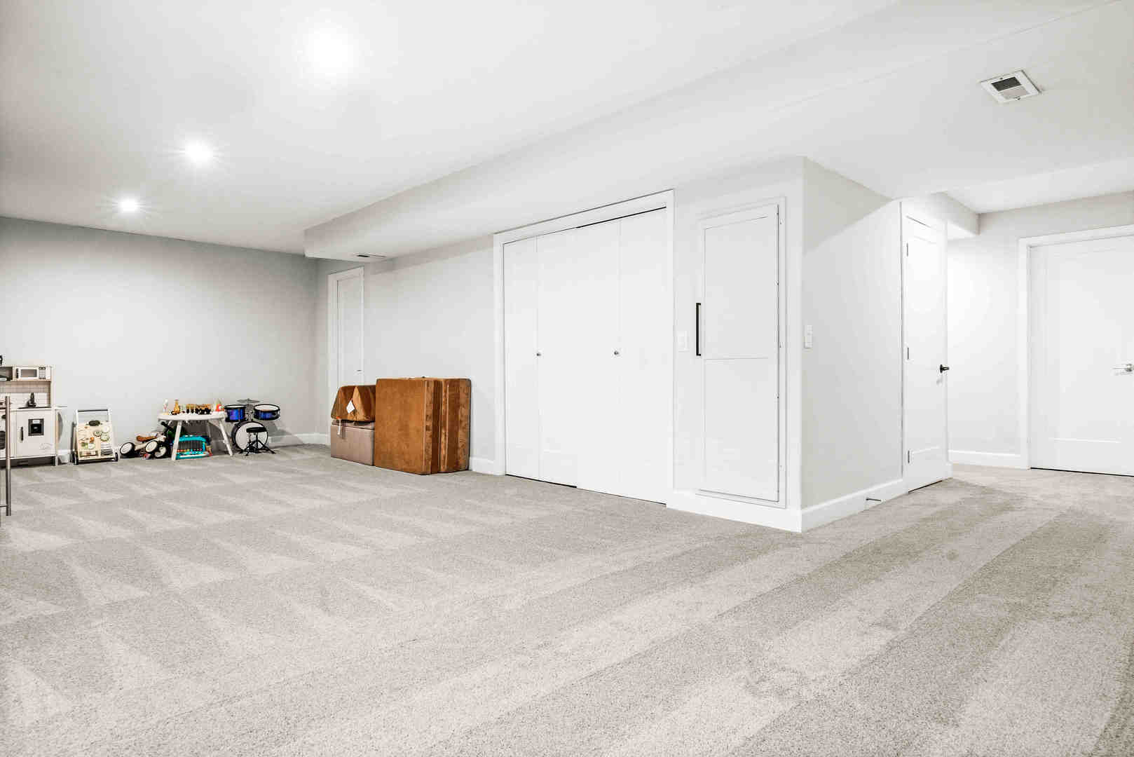 1402 River Landing Street Normal, IL 61761 - Photo 23 of 36 a view of a livingroom with a staircase