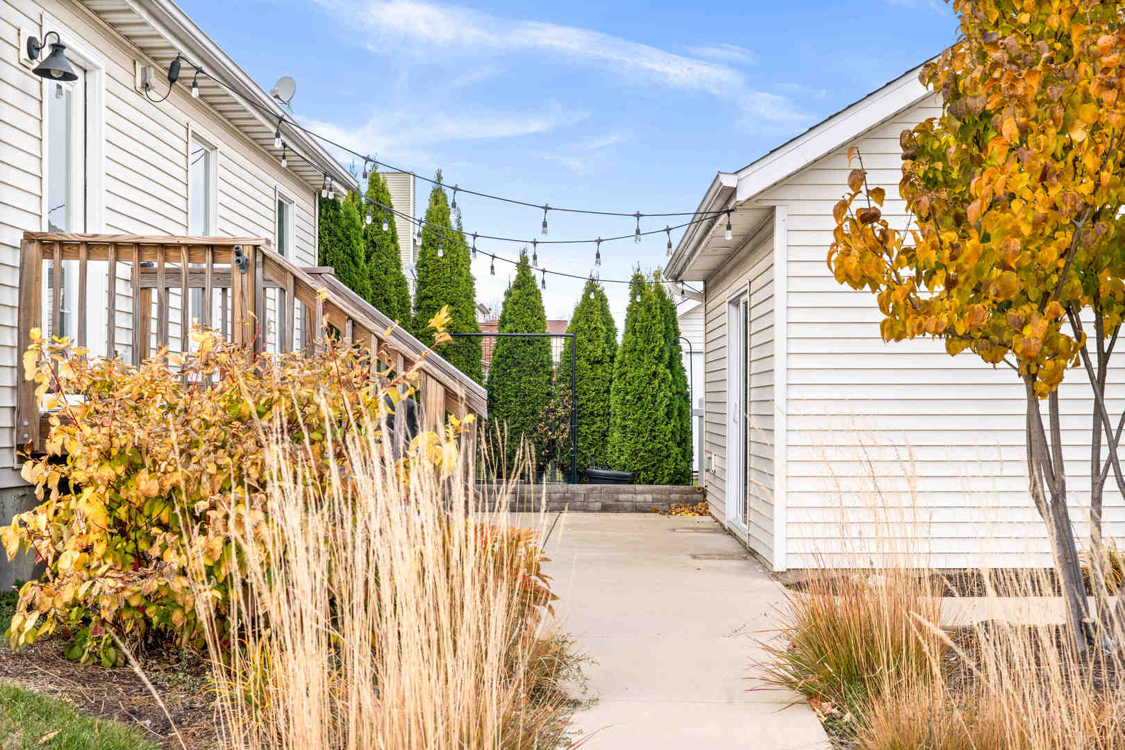 1402 River Landing Street Normal, IL 61761 - Photo 29 of 36 a view of balcony with furniture