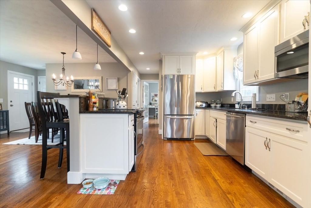 60 Northgate Road Northborough, MA 01532 - Photo 6 of 41 Gallery Image 6