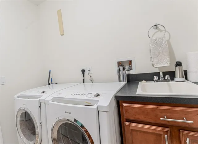 $700,000 | 1778 Waterside Oaks Drive, Orange City, FL 32763