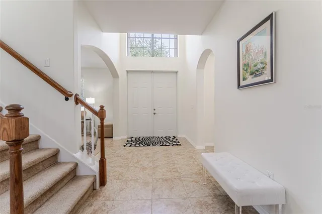 a view of entryway and workspace