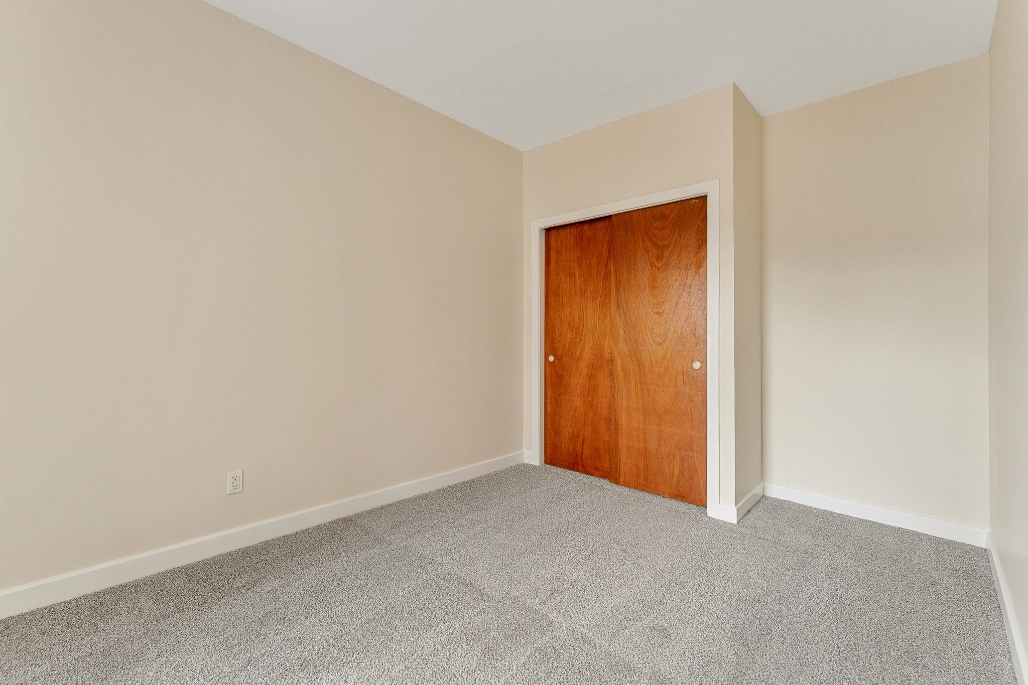 38 Long Street Barre, VT 05641 - Photo 17 of 60