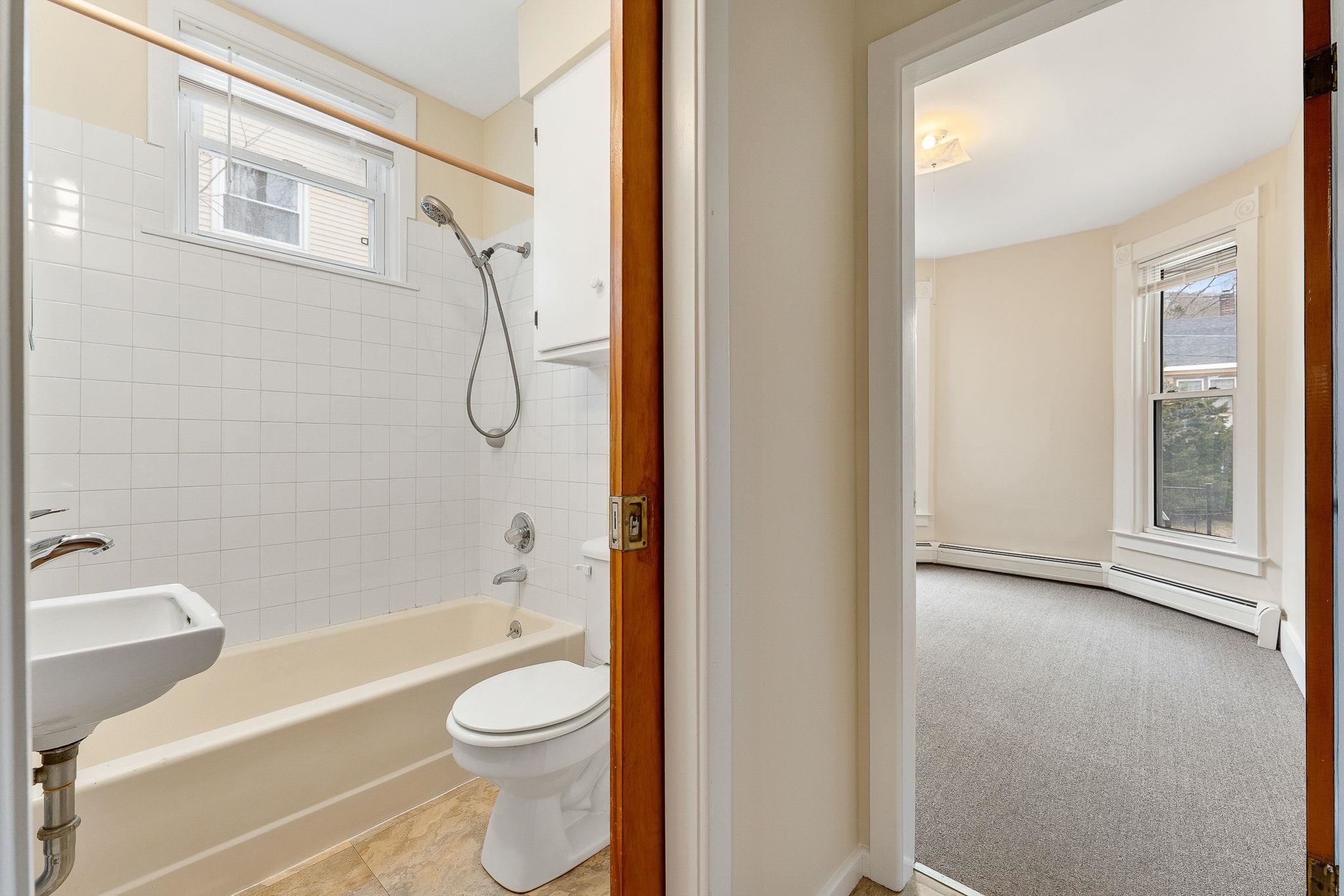 38 Long Street Barre, VT 05641 - Photo 21 of 60