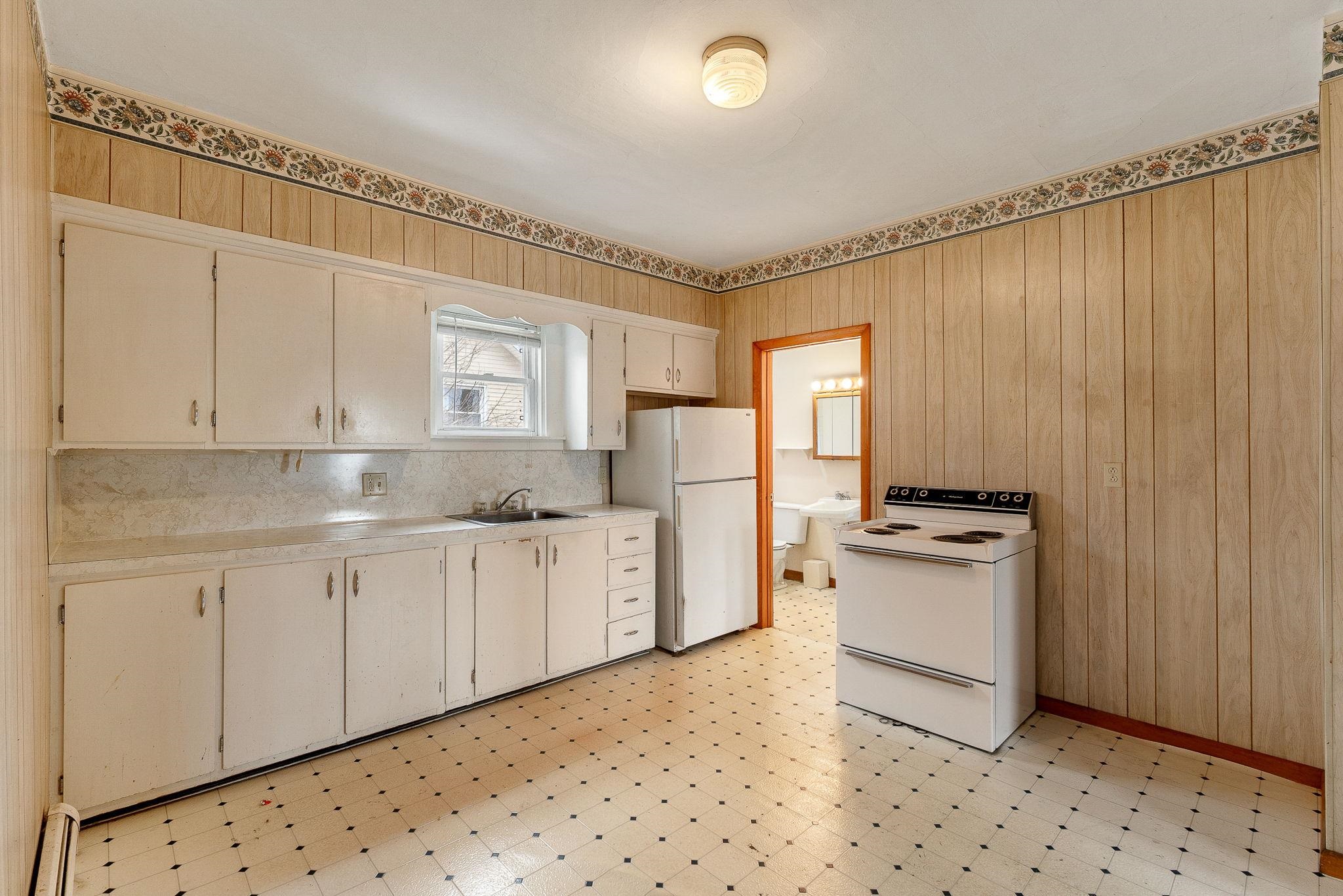 38 Long Street Barre, VT 05641 - Photo 38 of 60