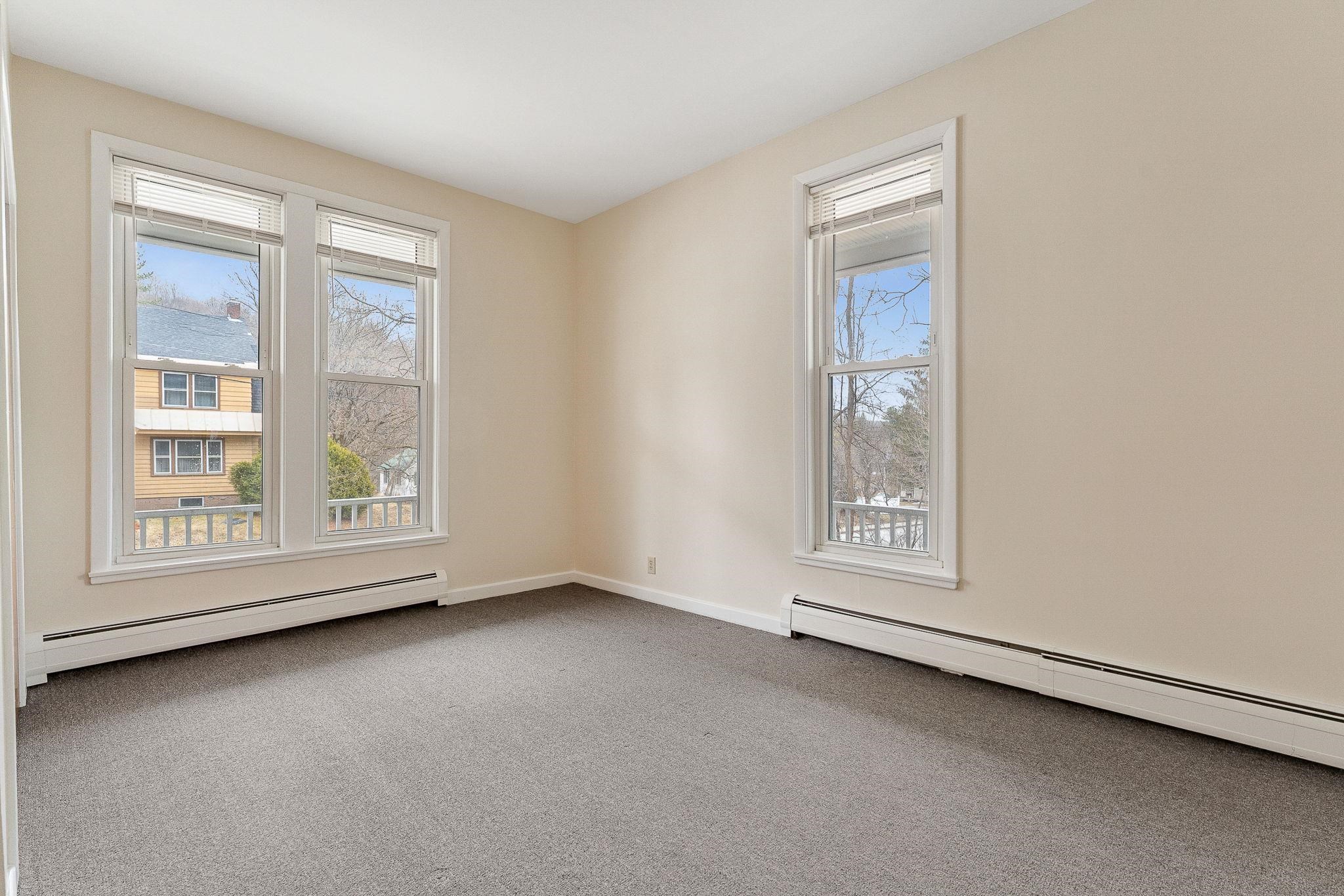 38 Long Street Barre, VT 05641 - Photo 8 of 60