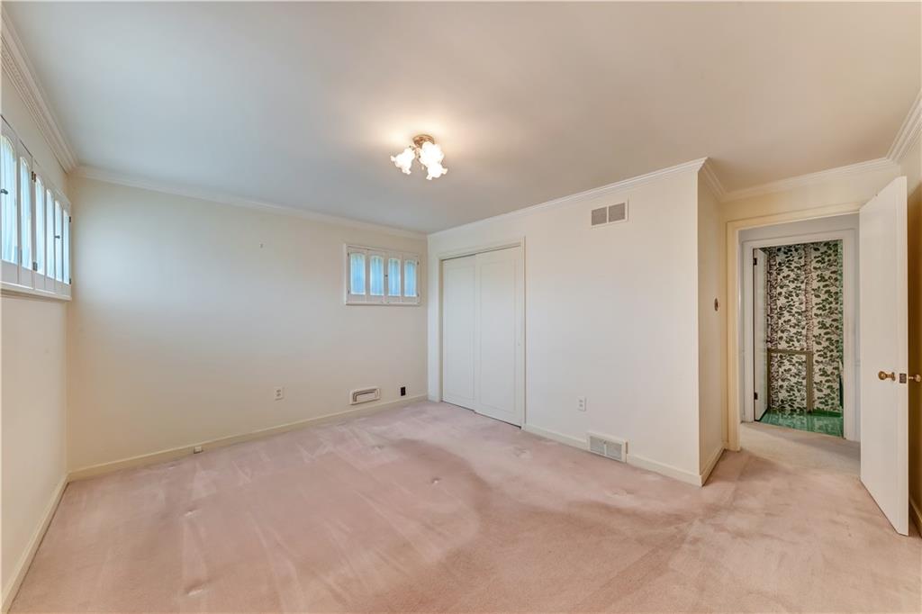 6922 Merton Road Pittsburgh, PA 15202 - Photo 12 of 24 Bedroom 1