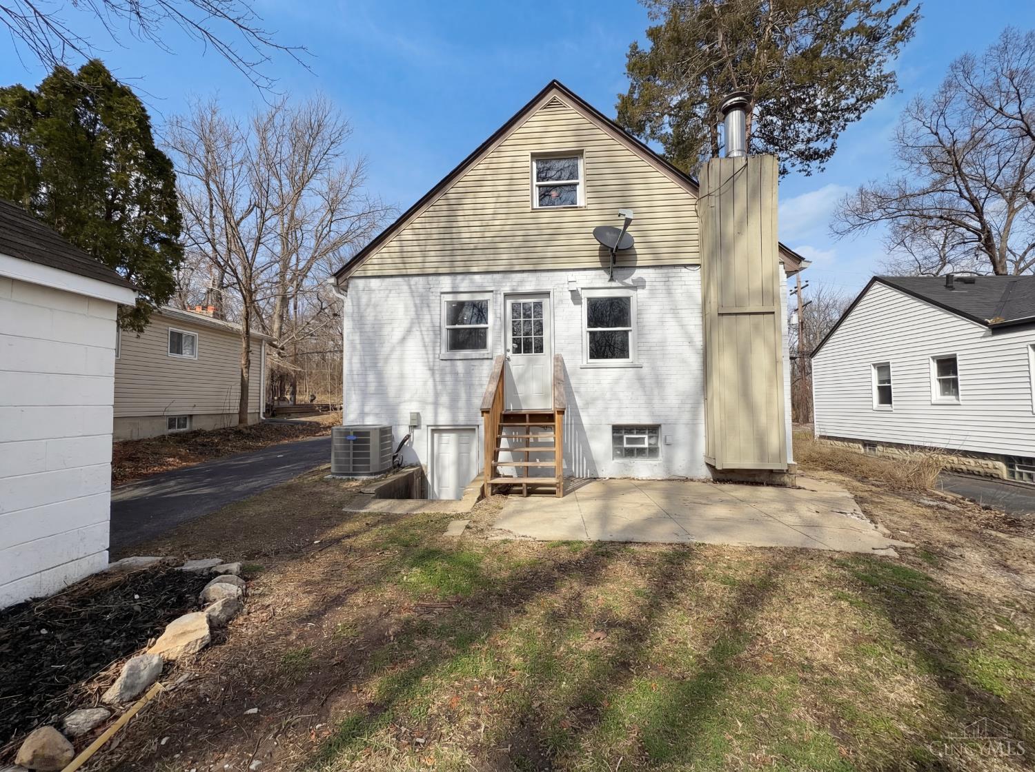155 Bonham Road Cincinnati, OH 45215 - Photo 28 of 30