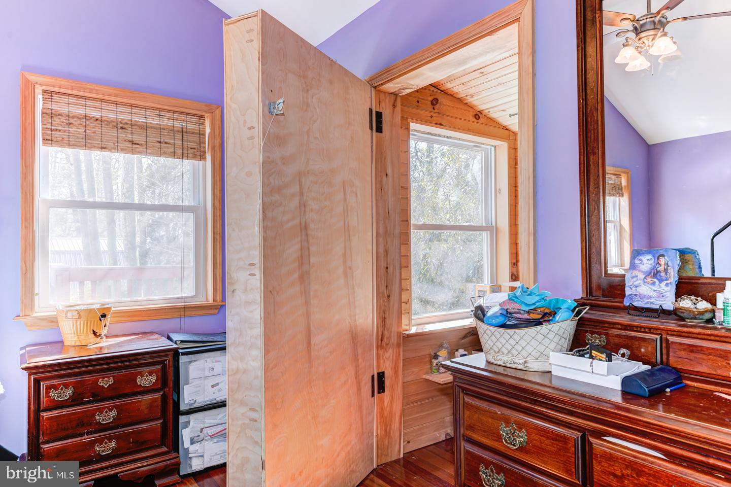 463 Davisville Road Southampton, PA 18966 - Photo 26 of 50 Master Bedroom Closet