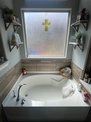 $2,100 | 1934 Rhumba Trail, Corpus Christi, TX 78410