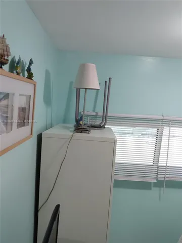 $300,000 | 65821 Overseas Highway, Long Key, FL 33001