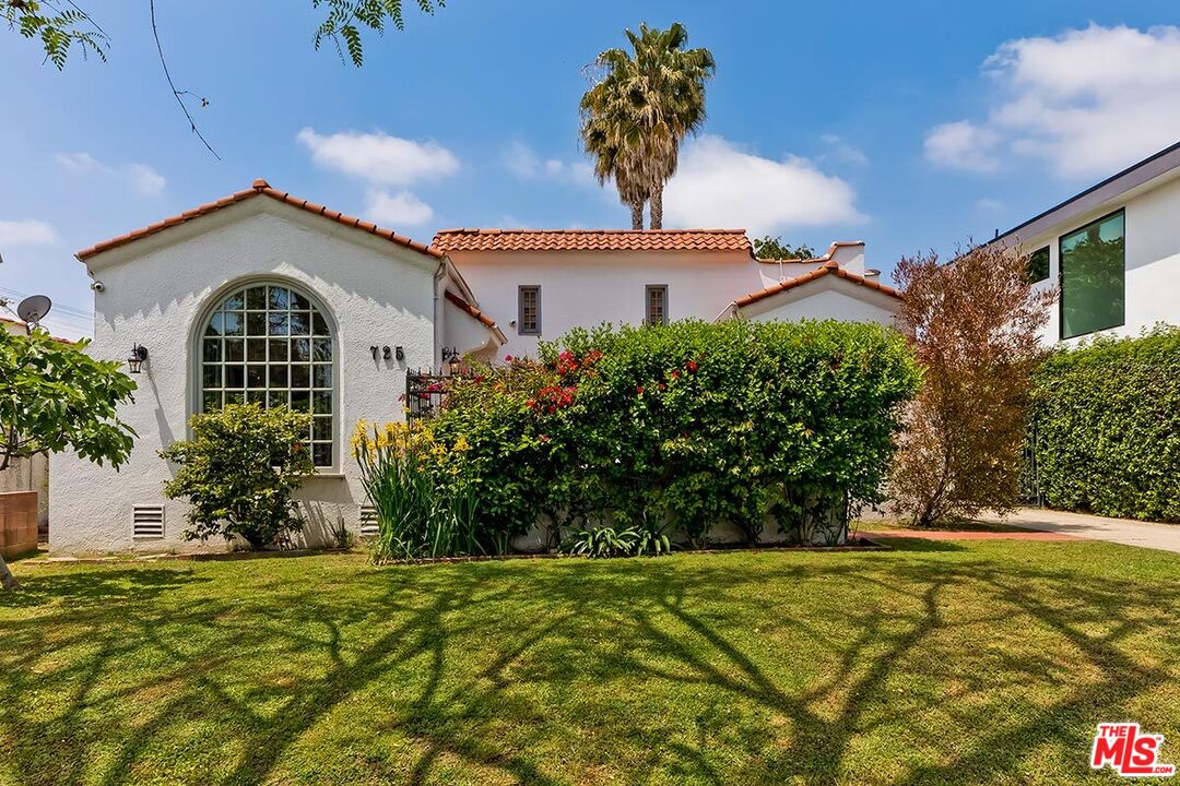 Hollywood home