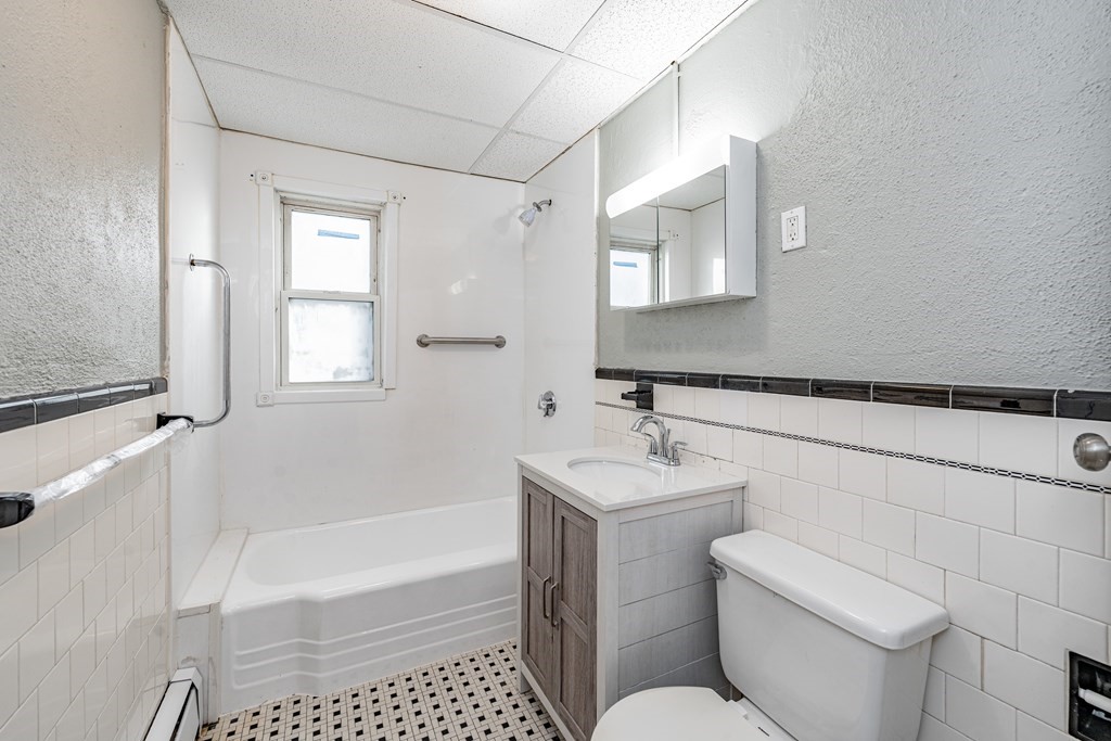 105 Alden Street Springfield, MA 01109 - Photo 15 of 20 Gallery Image 15