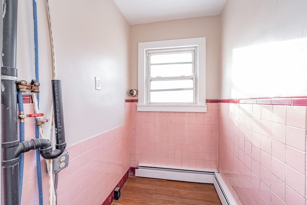 105 Alden Street Springfield, MA 01109 - Photo 19 of 20 Gallery Image 19