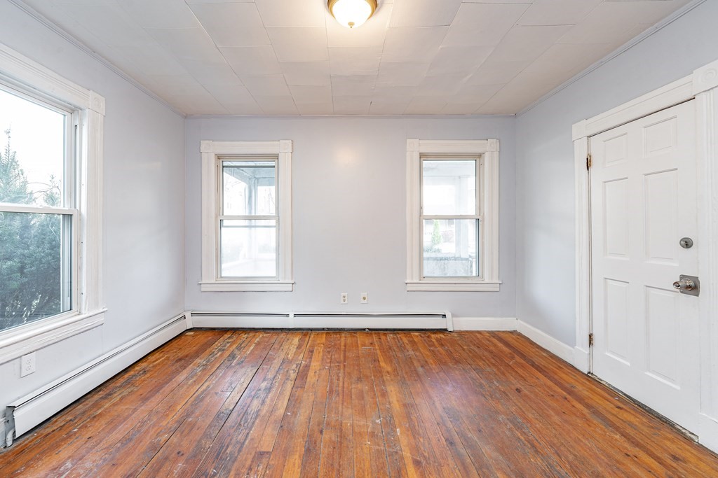 105 Alden Street Springfield, MA 01109 - Photo 10 of 20 Gallery Image 10