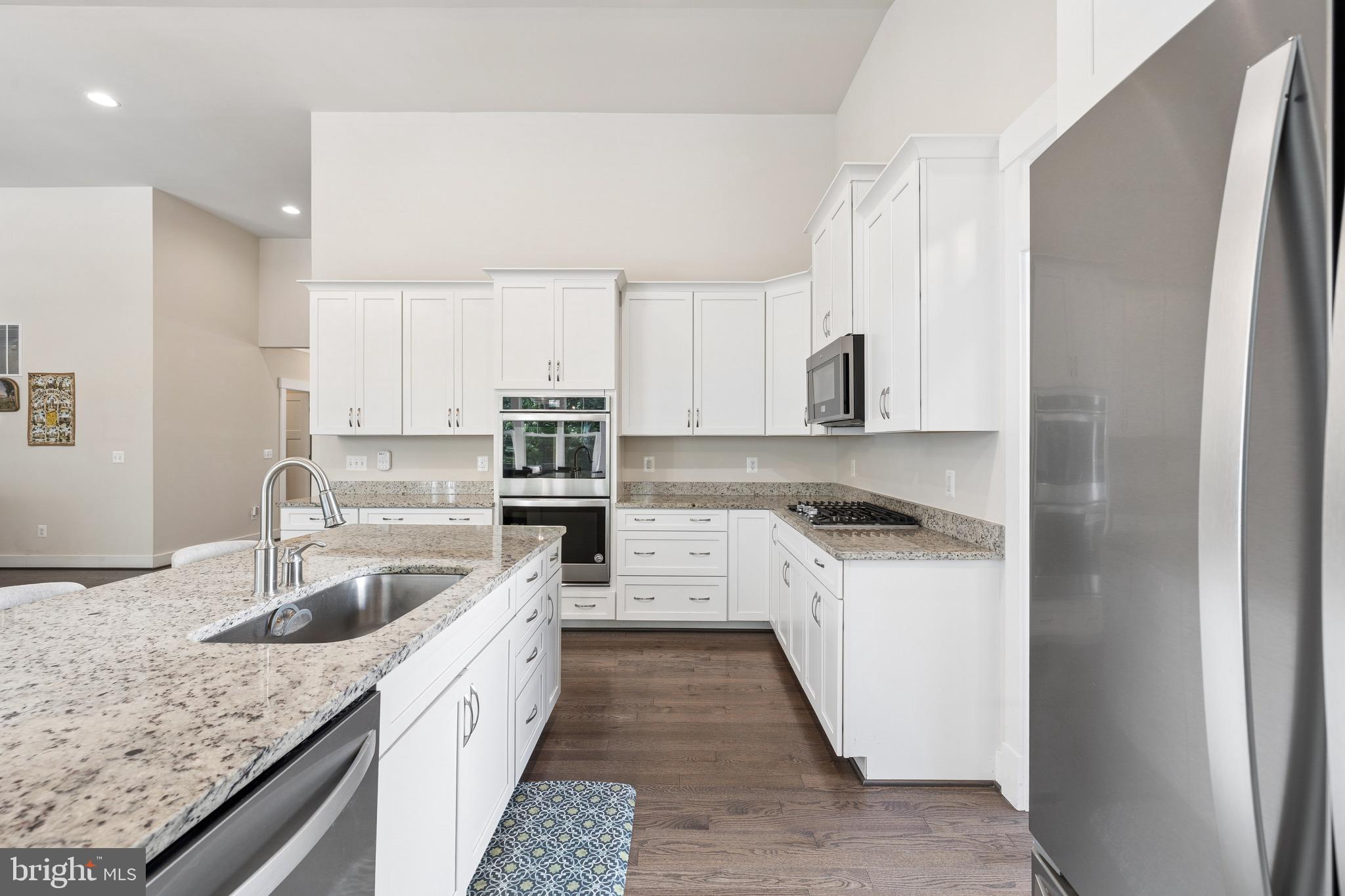 4853 Point Road Warrenton, VA 20187 - Photo 28 of 82 Vaulted ceilings & recessed lighting