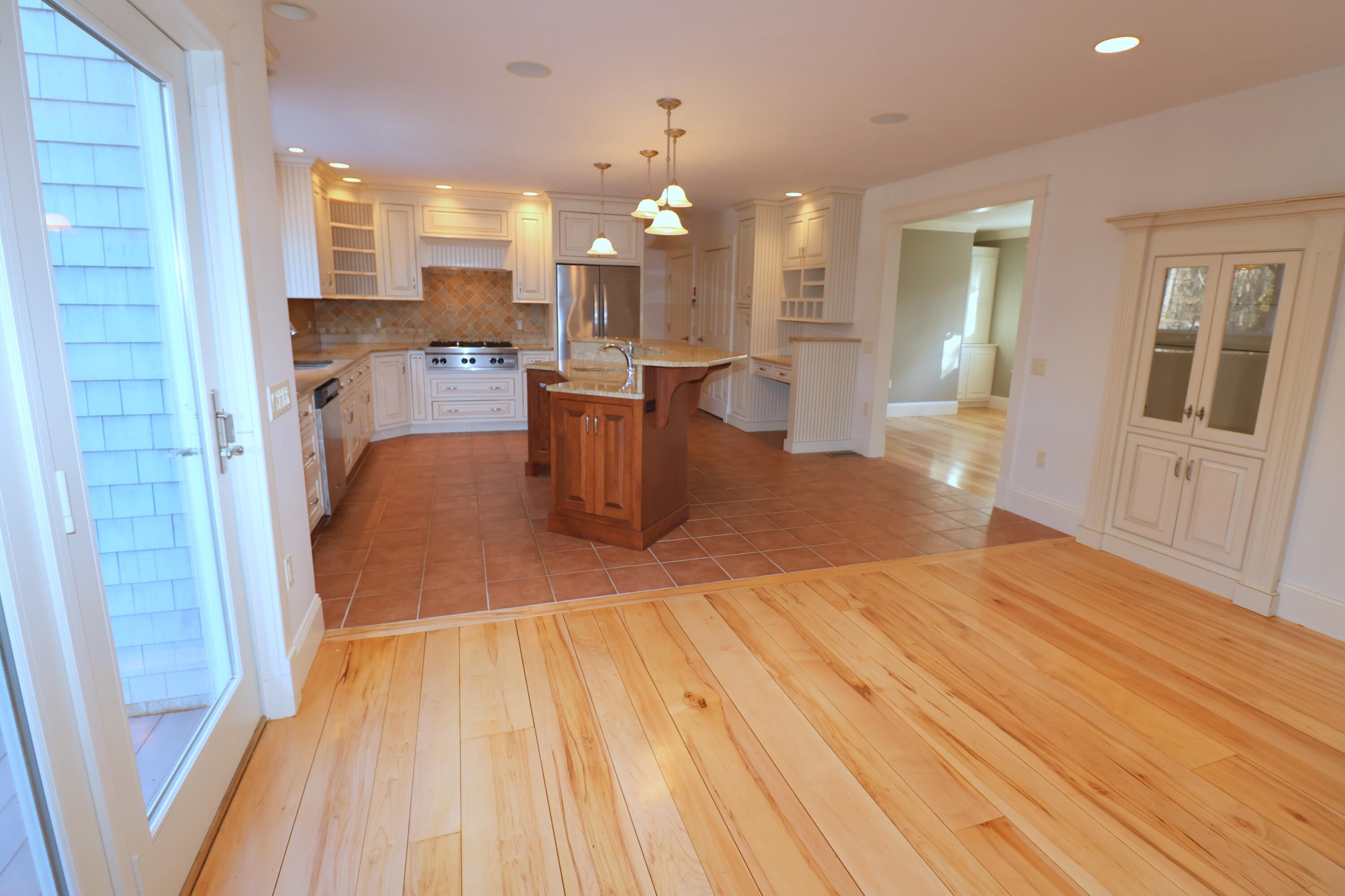 18 Scargo Hill Road Dennis, MA 02638 - Photo 7 of 46 Kitchen Dining