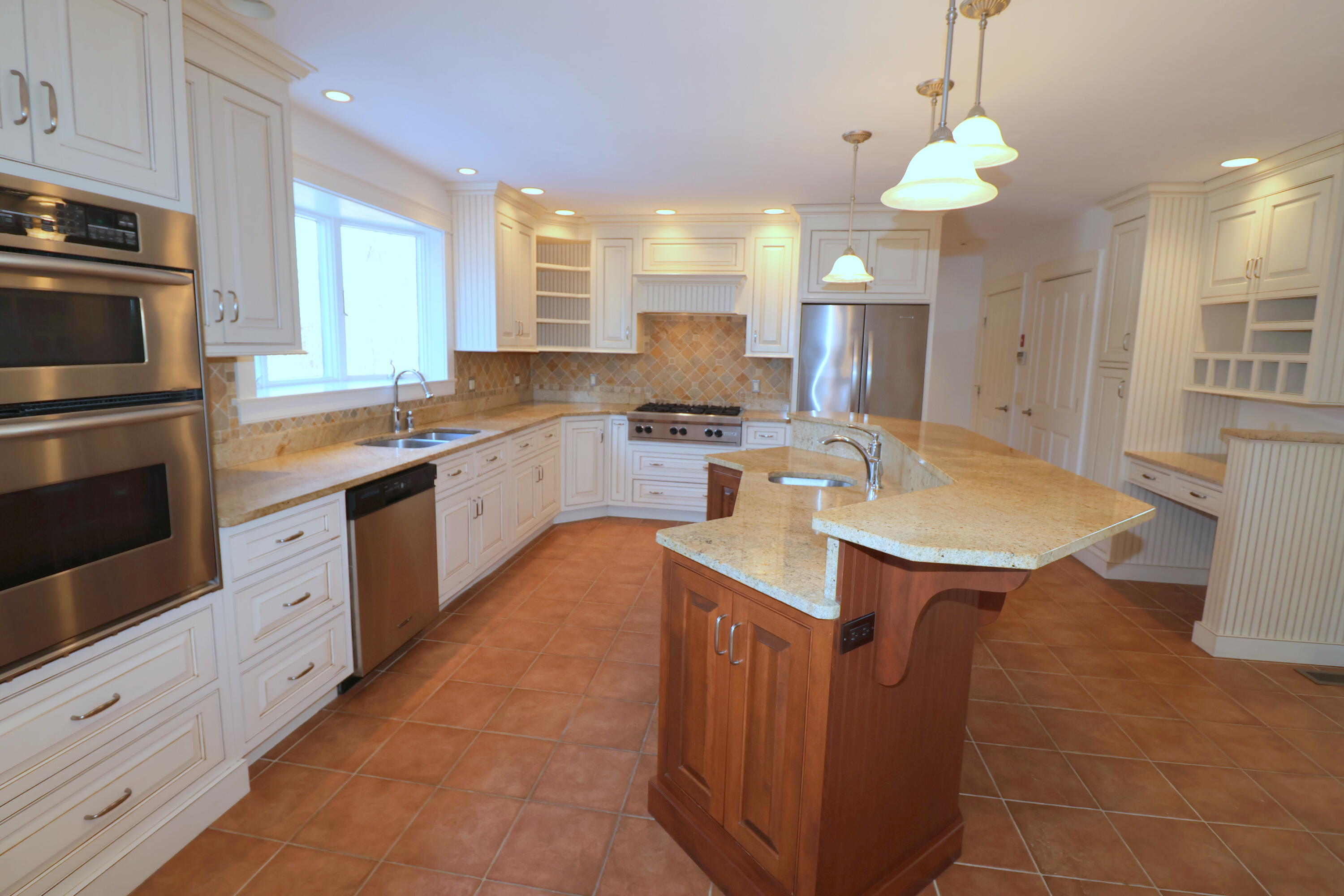 18 Scargo Hill Road Dennis, MA 02638 - Photo 10 of 46 Kitchen
